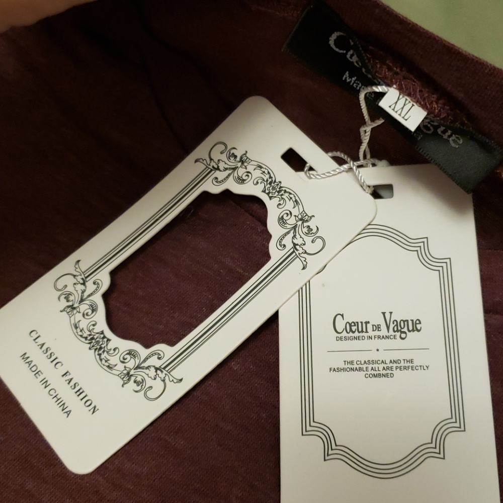 Coeur de vague leopard 🐆 sleeve top - Picture 2 of 8